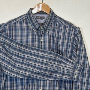 Eddie Bauer Navy and White Plaid Button Down Shirt Size Large